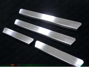 Накладки на пороги шлифованный лист для Volkswagen Polo № VWPOLO16-03